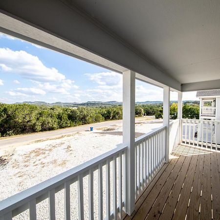 Lakeshore Retreat Canyon Lake Extérieur photo
