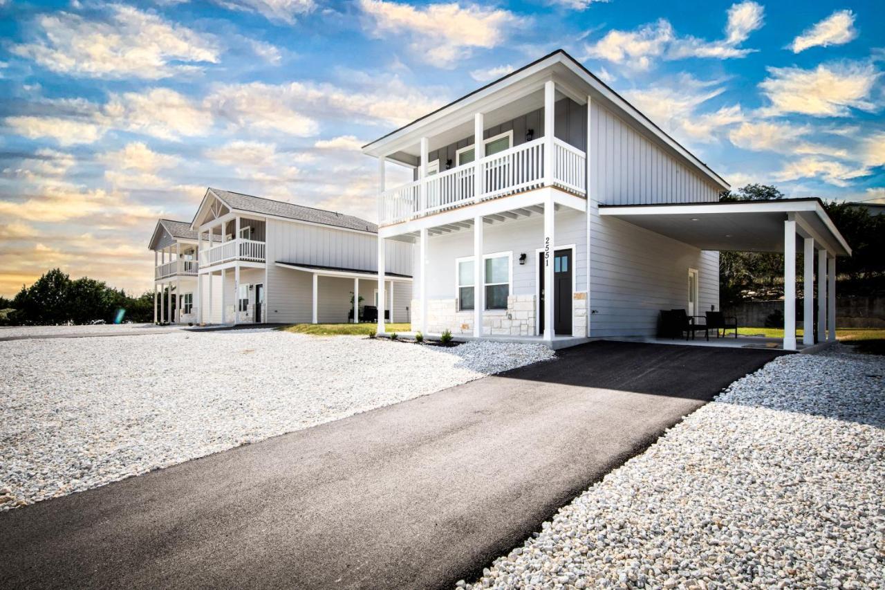 Lakeshore Retreat Canyon Lake Extérieur photo